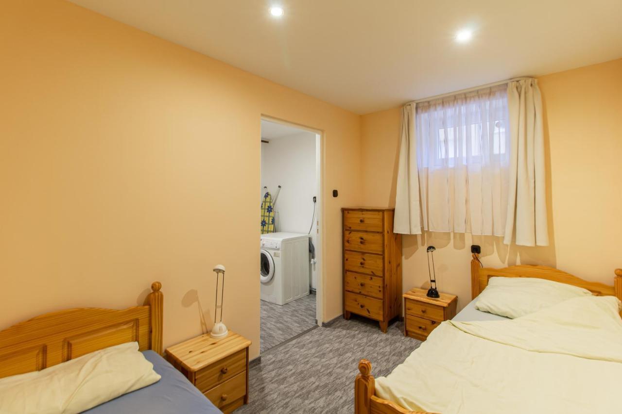 Deli Terasz A Apartman Free Parking, Self-Check-In Anytime Győr Buitenkant foto